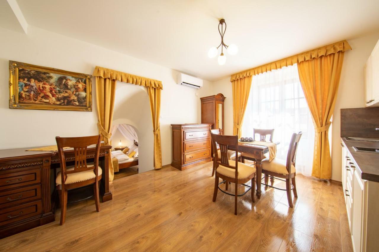 Residence Safari Resort - Chateau Borovany  Экстерьер фото