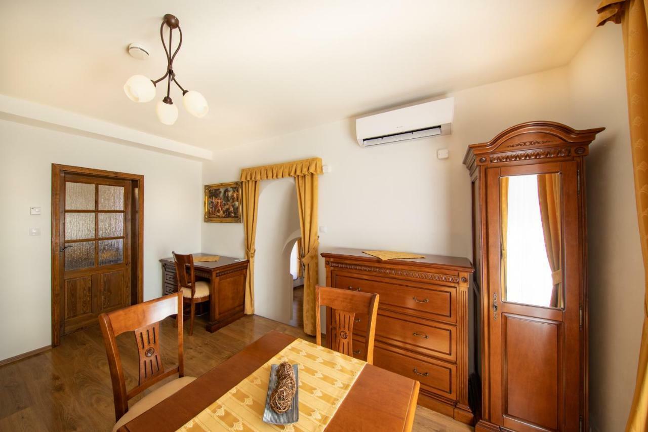 Residence Safari Resort - Chateau Borovany  Экстерьер фото