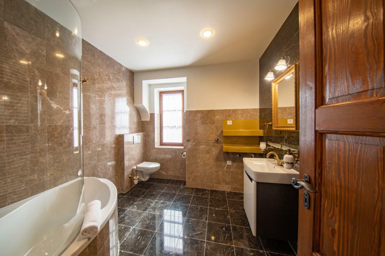 Residence Safari Resort - Chateau Borovany  Экстерьер фото